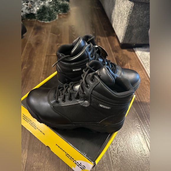 Waterproof Ankle cut SWAT BOOTS - Picture 11 of 13